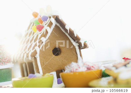 Gingerbread decorations Gingerbread decorations 10566619