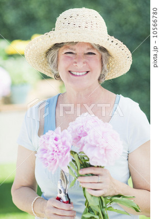 Portrait of senior women in back yard Portrait of senior women in back yard 10566780