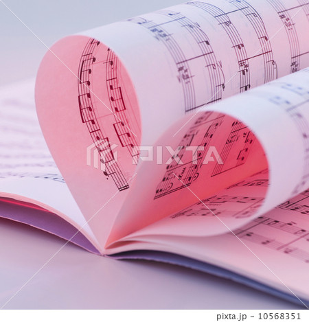 Sheet music, studio shot 10568351