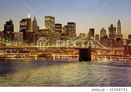 Brooklyn Bridge, New York City Brooklyn Bridge, New York City 10568741