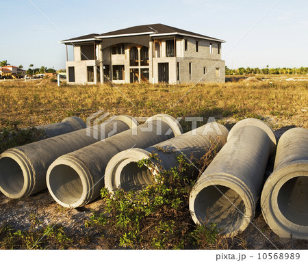 home construction, sewer pipes 10568989