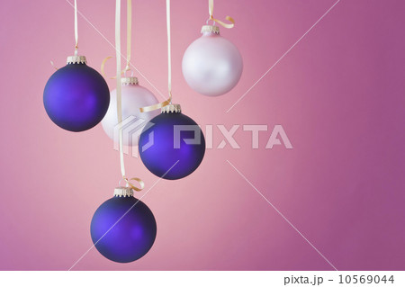 Studio shot of blue and white Christmas ornaments Studio shot of blue and white Christmas ornaments 10569044