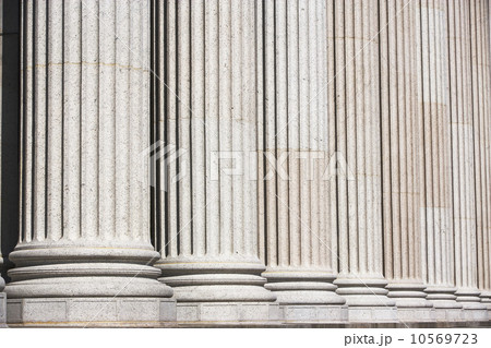 Row of stone columns 10569723