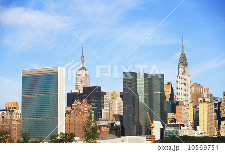 New York City skyline under blue sky 10569754