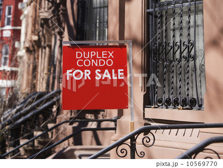 Condo for sale sign Condo for sale sign 10569770
