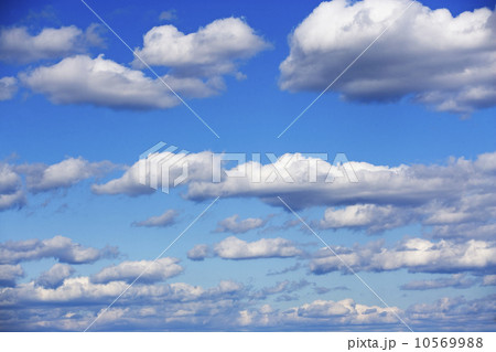 Clouds 10569988