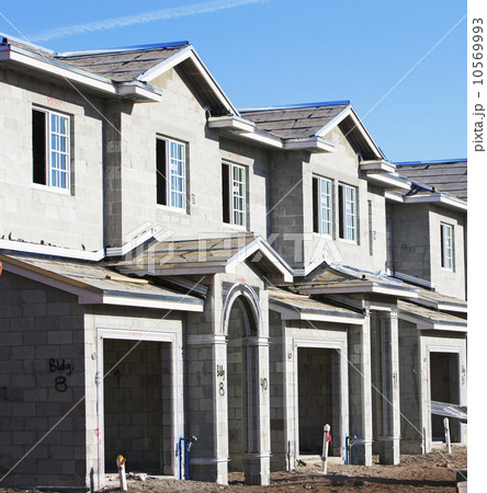 Residential construction 10569993