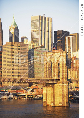 New York City skyline and Brooklyn Bridge New York City skyline and Brooklyn Bridge 10570128