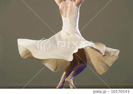 Female ballet dancer dancing 10570543