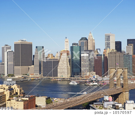 View of New York City 10570597