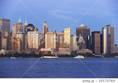 USA, New York State, New York City, View of Hudson River and Battery Park 10570764