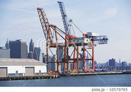 Industrial cranes 10570765