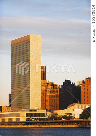 Cityscape at sunset 10570914