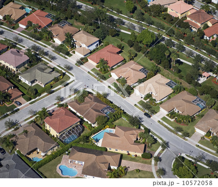 aerial view of housing community aerial view of housing community 10572058