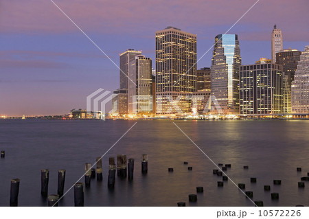 USA, New York City, Manhattan skyline at dusk 10572226