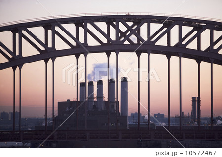 Bridge and smoke stacks at dusk Bridge and smoke stacks at dusk 10572467