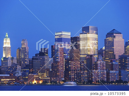 USA, New York State, New York City, Manhattan, World Financial Center at dusk 10573395