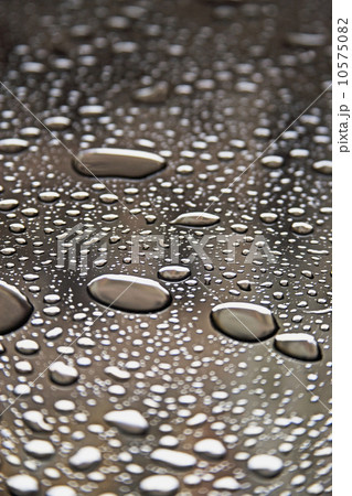Drops of water 10575082