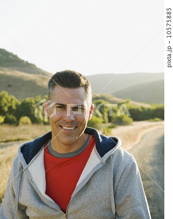 Man jogging 10575885