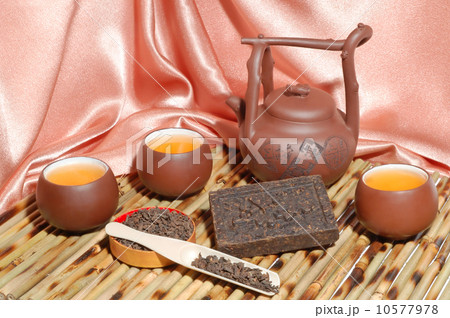 Chinese tea 10577978