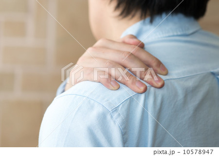 肩こり 10578947