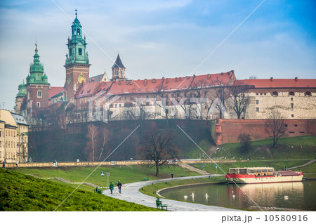 Wawel Castle and Wistula . Krakow Poland. Wawel Castle and Wistula . Krakow Poland. 10580916