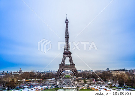 Eiffel Tower in Paris France 10580953
