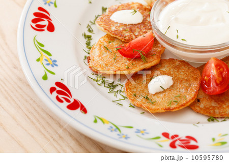 potato pancakes potato pancakes 10595780
