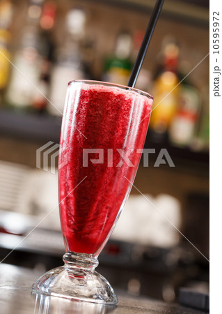 Berry smoothie Berry smoothie 10595972