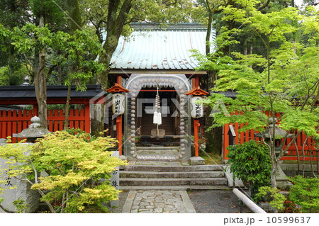 京都　赤山禅院　本殿前の正念誦 10599637