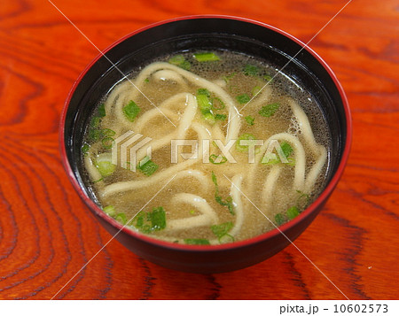 宮古島名物 「宮古そば」 10602573