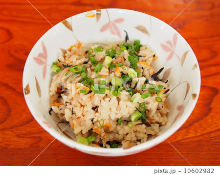 沖縄名物 「ジューシー」 10602982