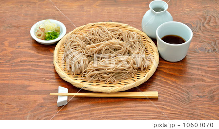 戸隠そば（信州そば・ざるそば）のイメージ。 10603070