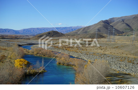 ５月　風景・黄葉16オマラマ・ニュージーランド 10607126