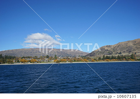 5月 風景・湖30ワナカ湖・ニュージーランド 5月 風景・湖30ワナカ湖・ニュージーランド 10607135