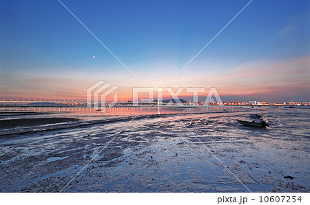 sunset in hongkong and kong sham western highway 10607254