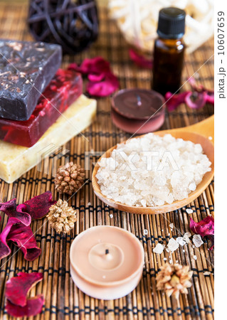 Spa with natural bath salt 10607659