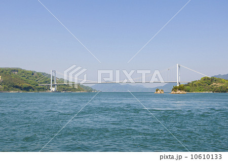 伯方・大島大橋　宮窪瀬戸から望む 10610133