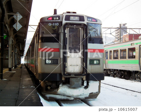 小樽駅付近　731系 10615007