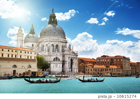 Grand Canal and Basilica Santa Maria della Salute, Venice, Italy 10615274