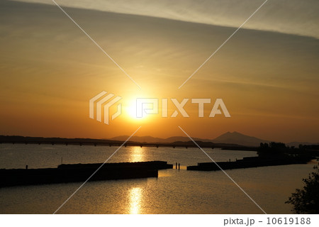 霞ヶ浦の夕景 霞ヶ浦の夕景 10619188