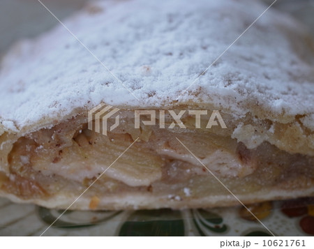 アプフェルシュトゥルーデル 10621761