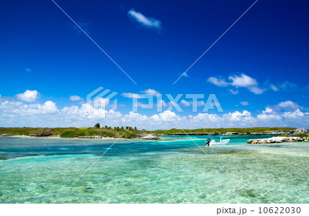 Caribbean sea 10622030