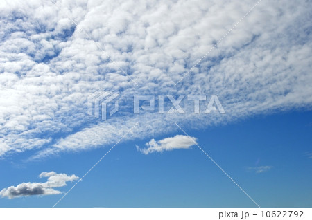 うろこ雲 10622792