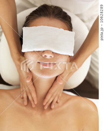 Woman receiving massage in spa 10628289