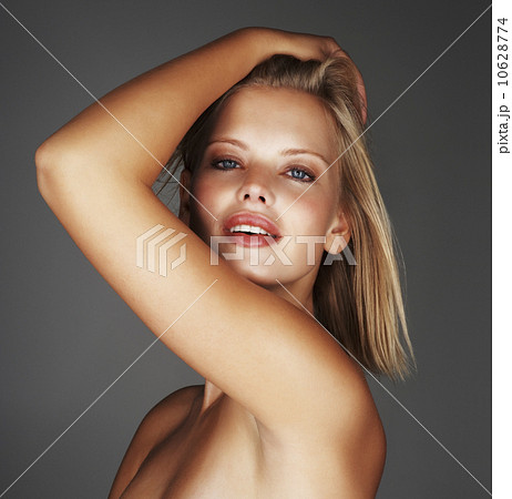 Naked blond woman Naked blond woman 10628774