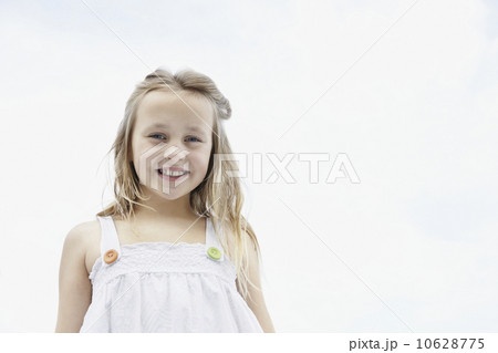 Sweet young girl Sweet young girl 10628775