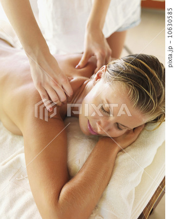 Woman getting massage in spa 10630585
