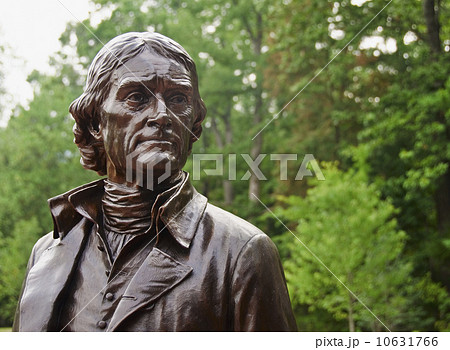 Statue of Thomas Jefferson 10631766