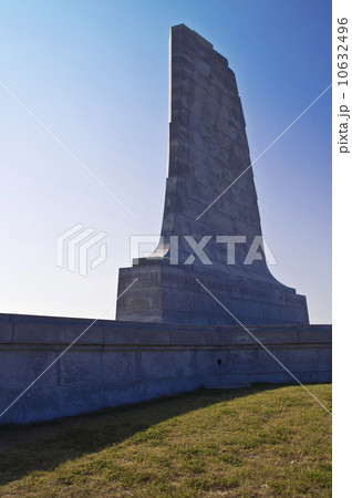 USA, North Carolina, Outer Banks, Kill Devil Hills, Wright Brothers Memorial 10632496